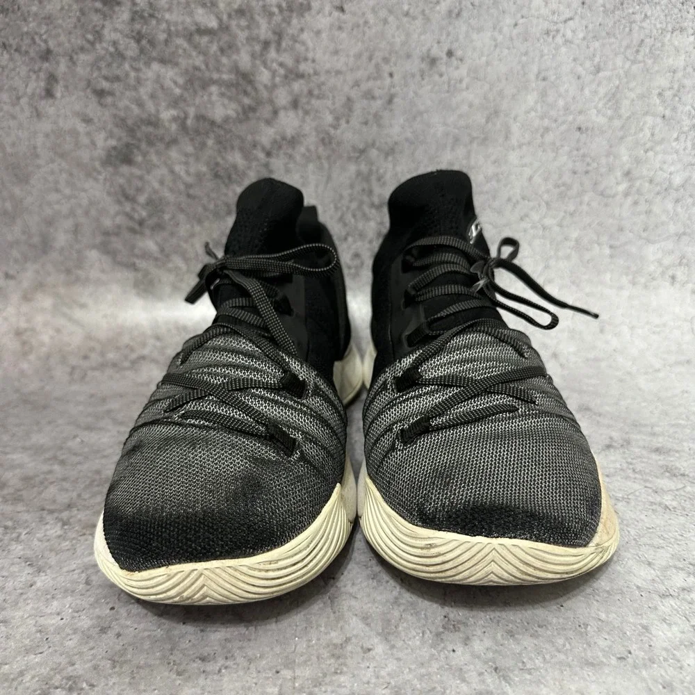 Under Armour Curry 5 Basketball Shoes Mens 11 Black White 3020657-101 Low Top